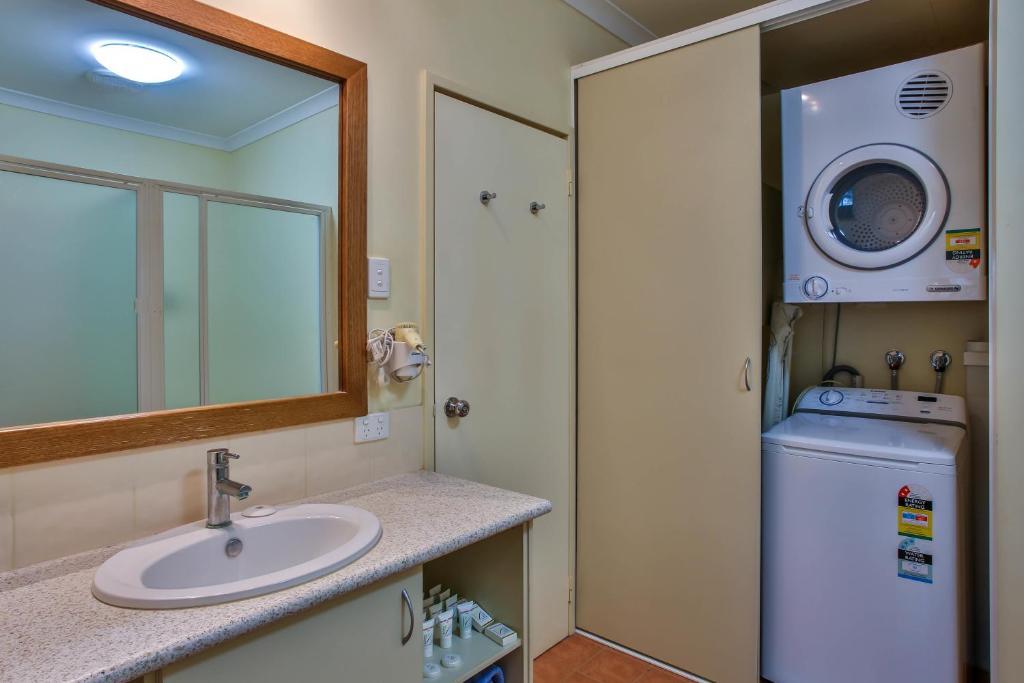 Kimberley Hotel 3*